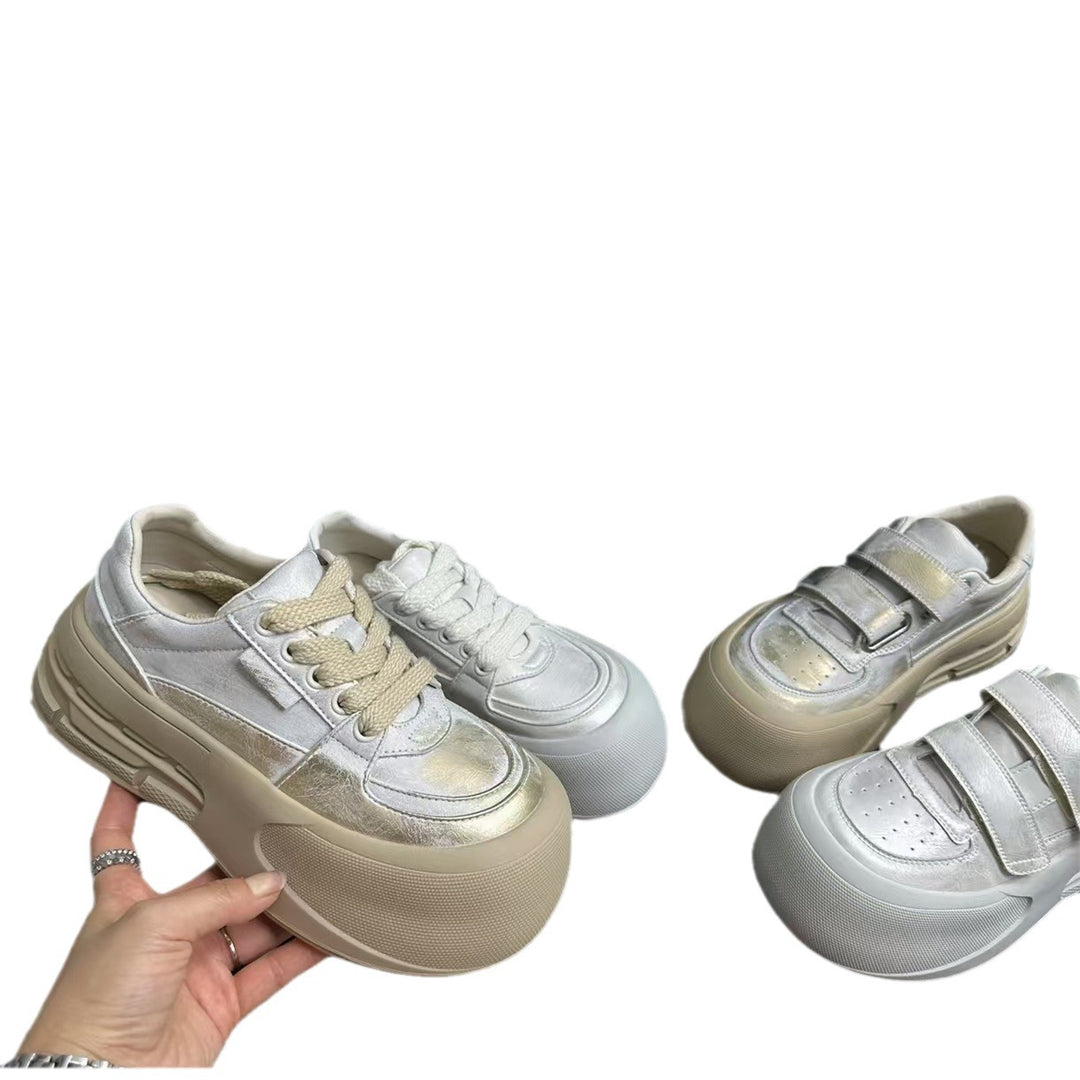 Damen Sportliche Sneakers mit velourslederner Oberflächenstruktur und dämpfendem Sohlenprofil EB