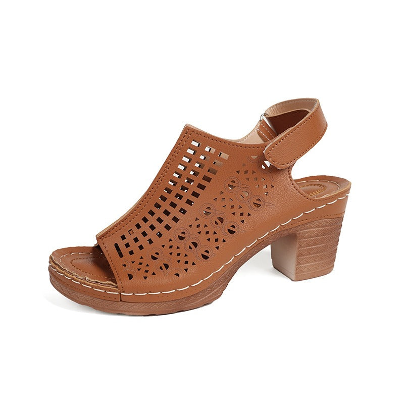 Damen Halbschuhe mit perforiertem Design und komfortablem Blockabsatz EB
