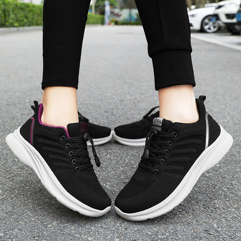 Damen Sportliche Laufschuhe mit atmungsaktiver Oberflächenstruktur und innovativem Schnellschnürsystem EB