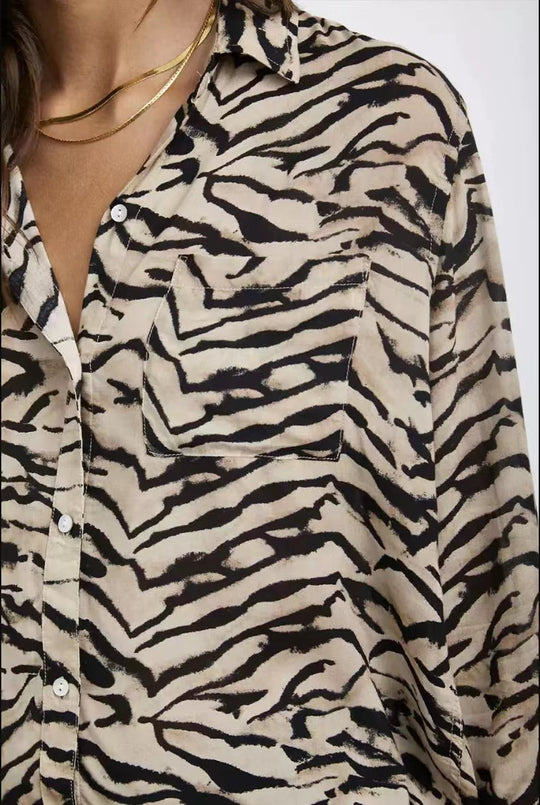 Damen Bluse mit auffälligem Tiermotiv und lockerer Passform EB