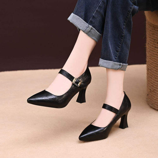Damen Elegante Mary Jane Pumps mit dezentem Schnallen-Detail EB