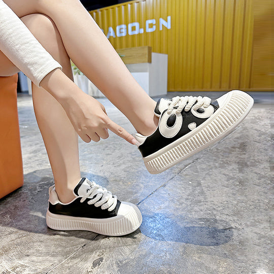Damen Sneakers mit einzigartigem Panda-Design und rutschfester Sohle EB