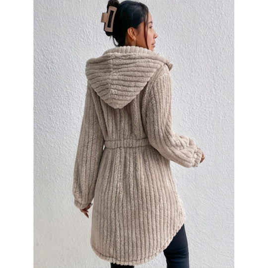 Damen Kuschelige Strickjacke mit langen Ärmeln und voluminösem Schnitt EB