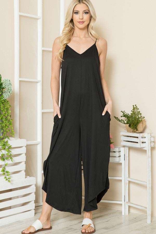Damen luftiger Jumpsuit mit Taschen und langem Schnitt EB