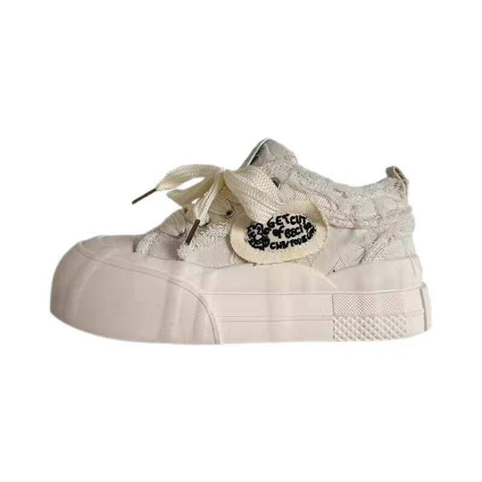 Damen Sportliche Plateau-Sneaker mit breiter Sohle und verspieltem Design EB