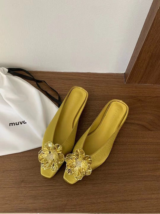 Damen elegante Ballerina-Pumps mit funkelndem Blumenakzent EB