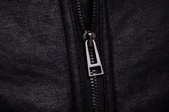 Herren Bikerjacke aus hochwertigem Kunstleder mit weichem Fleecekragen EB