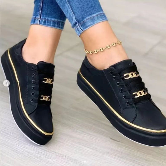 Damen Bequeme Sneakers mit glamourösem Schmuckdetail EB