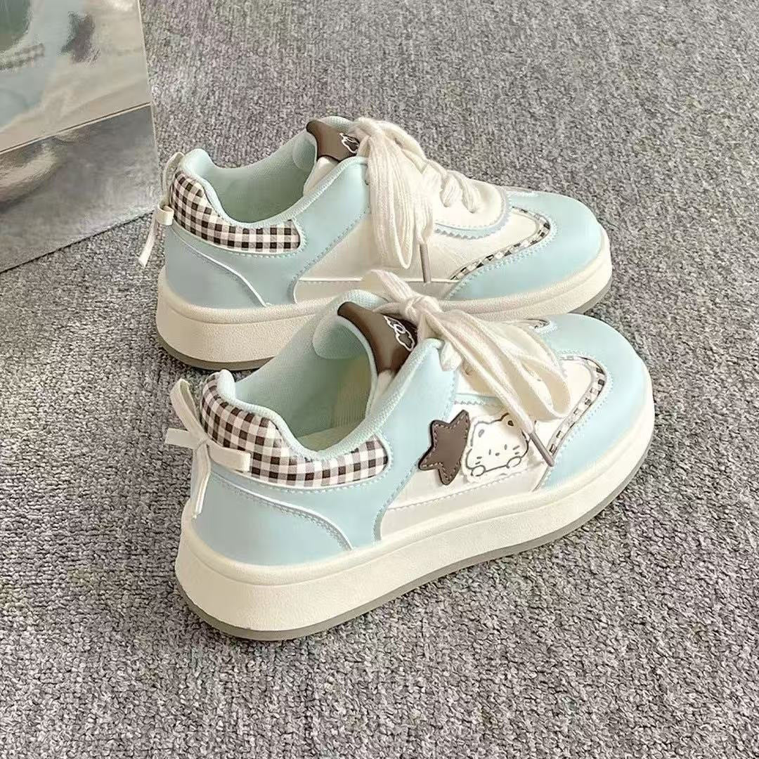 Damen Sportliche Sneaker mit verspielten Designelementen EB