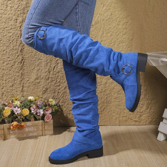 Damen hohe Stiefel mit modischem Rüschen-Design und dekorativem Riemen EB