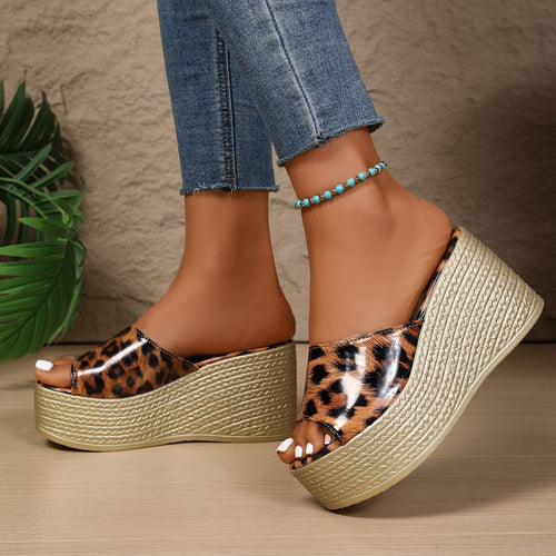 Damen Plateau-Mules mit modischem Leopardenmuster und raffiniertem Riemendesign EB