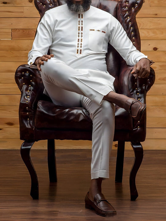 Herren traditionelles Kaftan-Outfit mit eleganten Stickereien EB