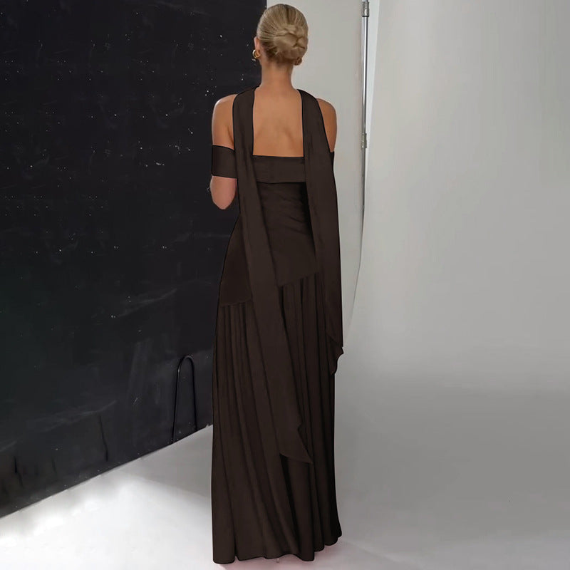 Damen Maxikleid mit schulterfreiem Design und seitlichem Schlitz EB