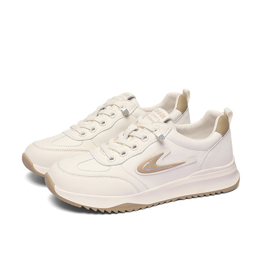 Damen Bequeme und trendige Sneakers mit eleganter Struktur EB