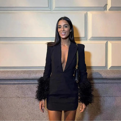 Damen Sexy Minikleid mit tiefem V-Ausschnitt und glamourösen Federärmeln EB