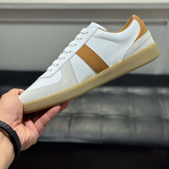 Damen Sportliche Sneakers mit modernem, atmungsaktivem Obermaterial EB