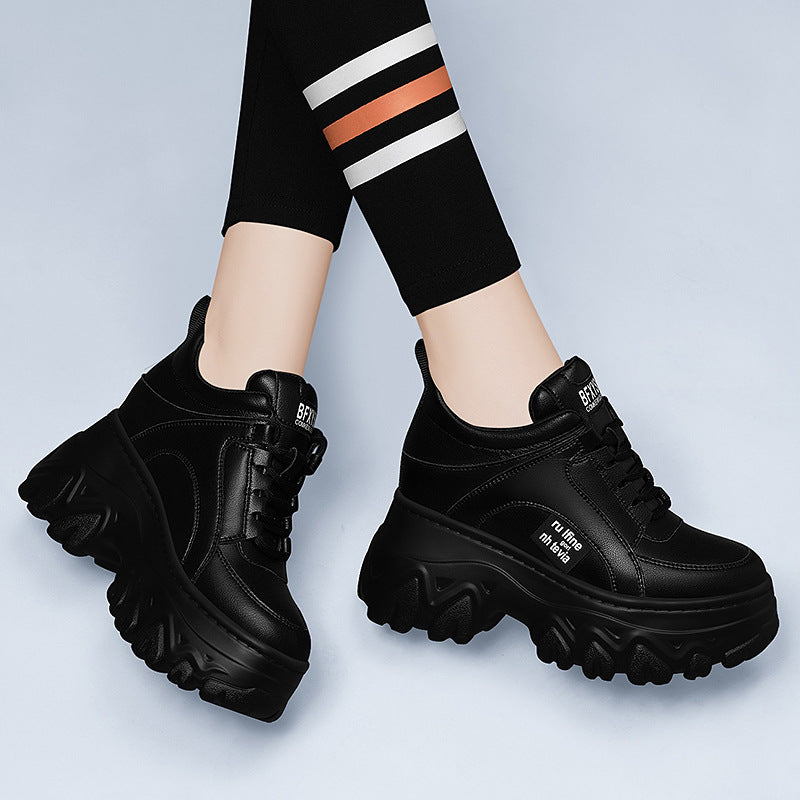 Damen Chunky Sneaker mit überdimensionaler Sohle und komfortablem Innenfutter EB