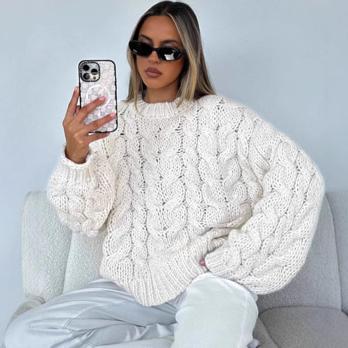 Damen Grobstrickpullover mit modernem Zopfmuster und lässigem Schnitt EB