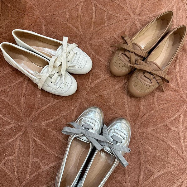 Damen Ballerina-Schuhe mit modischem Schleifendetail und hochwertiger Lederverarbeitung EB