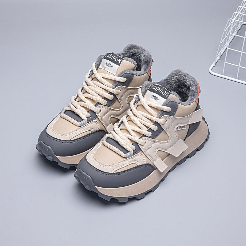 Damen Sportliche Sneakers mit kuscheligem Innenfutter und rutschfester Sohle EB