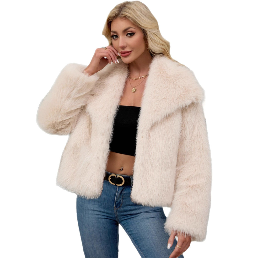 Damen Flauschige Kunstpelzjacke mit oversized Schnitt und voluminösen Ärmeln EB