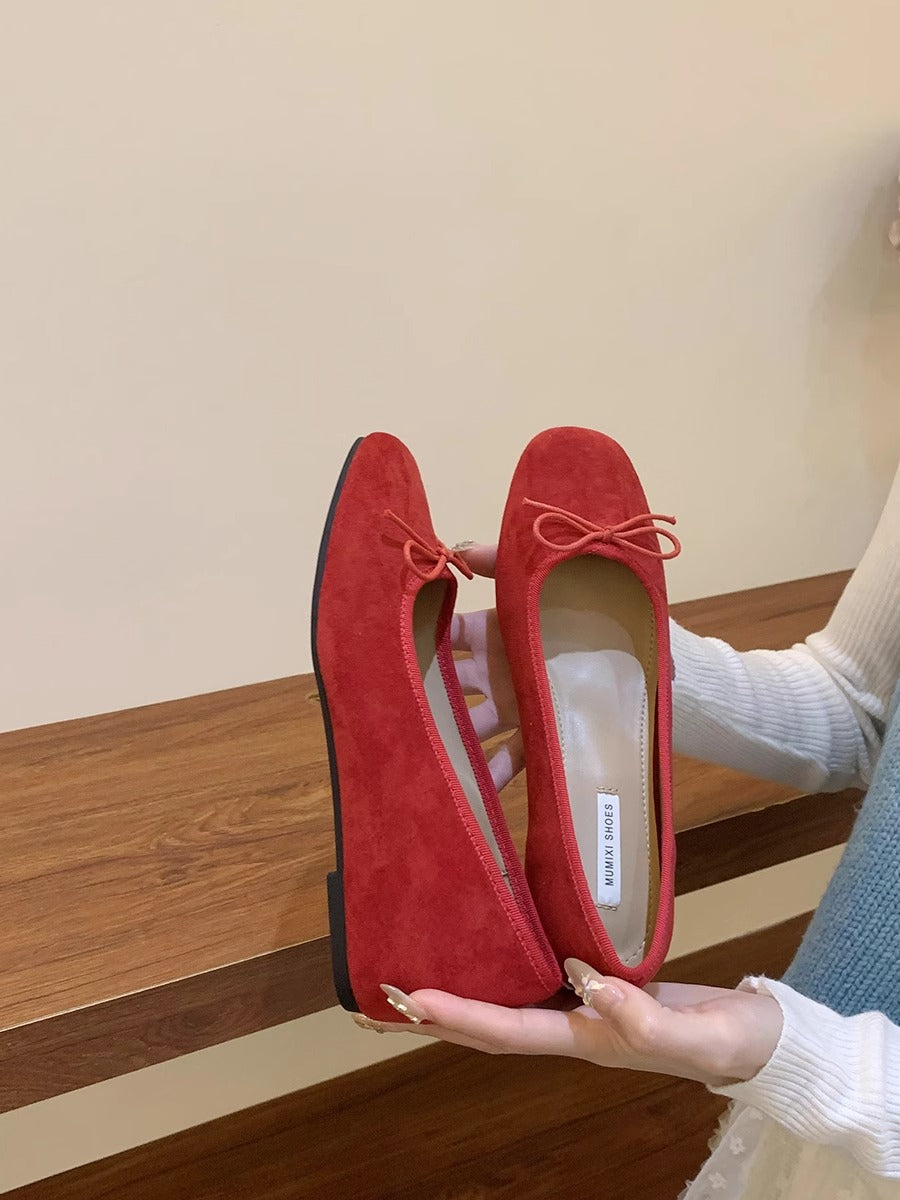 Damen Ballerinas aus hochwertigem Wildleder mit verspieltem Schleifen-Detail EB