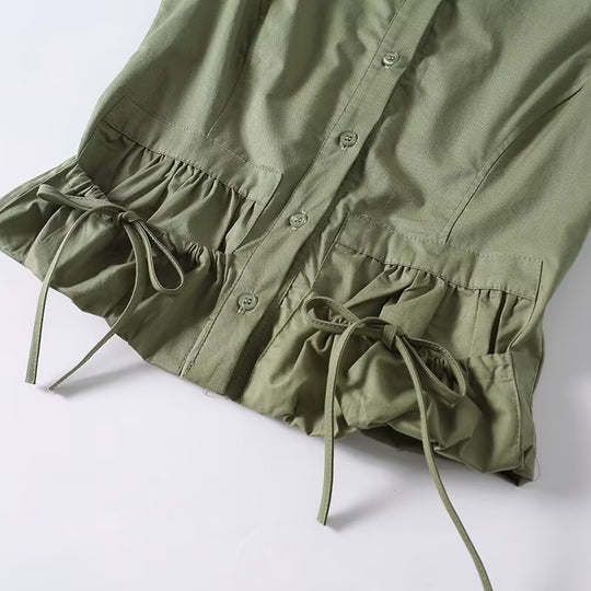 Damen Kurzarmbluse mit eleganter Raffung und praktischen Taschen EB