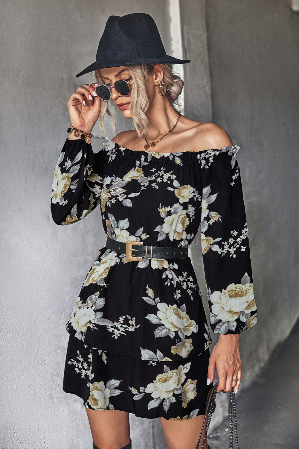 Damen Off-Shoulder Minikleid mit floralem Druck und Rüschensaum EB