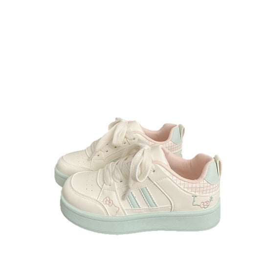 Damen Modische Sneaker mit verspielten Akzenten und rutschfester Sohle EB