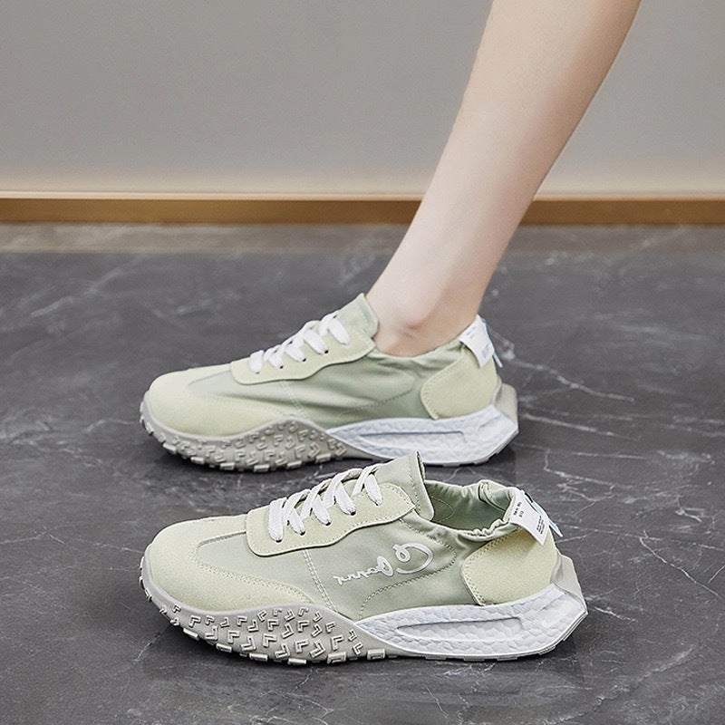 Damen Freizeit Sneakers mit innovative Dämpfungstechnologie und atmungsaktiver Obermaterialstruktur EB