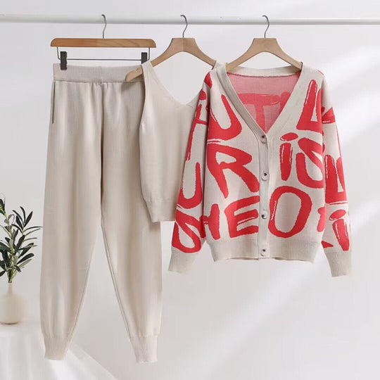 Damen gemütliches Strick-Loungewear-Set mit Dekorativem Schriftzug EB