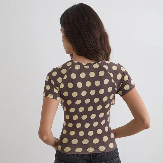 Damen Figurbetontes Kurzarmshirt mit modernen Punktedesign EB