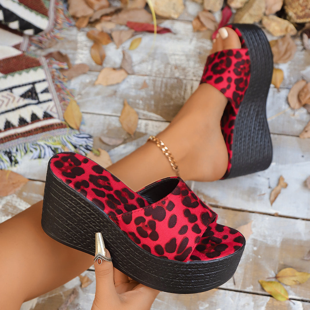 Damen Wedge-Pantoletten mit transparentem Riemen und rutschfester Sohle EB