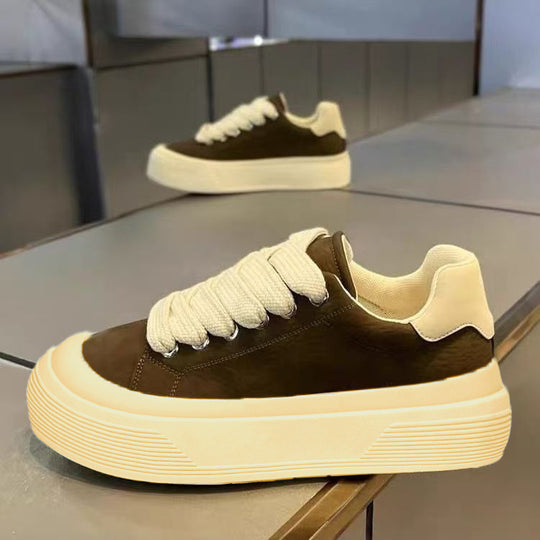 Damen Trendige Sneaker mit verstärktem Fersenbereich und rutschfester Sohle EB