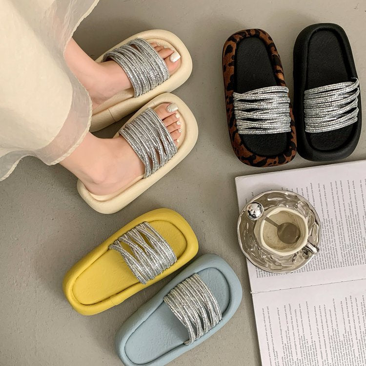 Damen modische Clogs mit eleganter Glitzerapplikation und bequemer Sohle EB