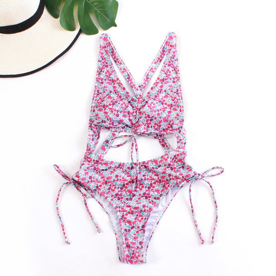 Damen Bikiniset mit modischem Cut-Out und verspielten Rüschen EB