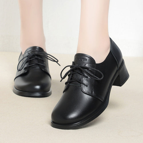 Damen Elegante und bequeme Schnürschuhe mit Blockabsatz EB