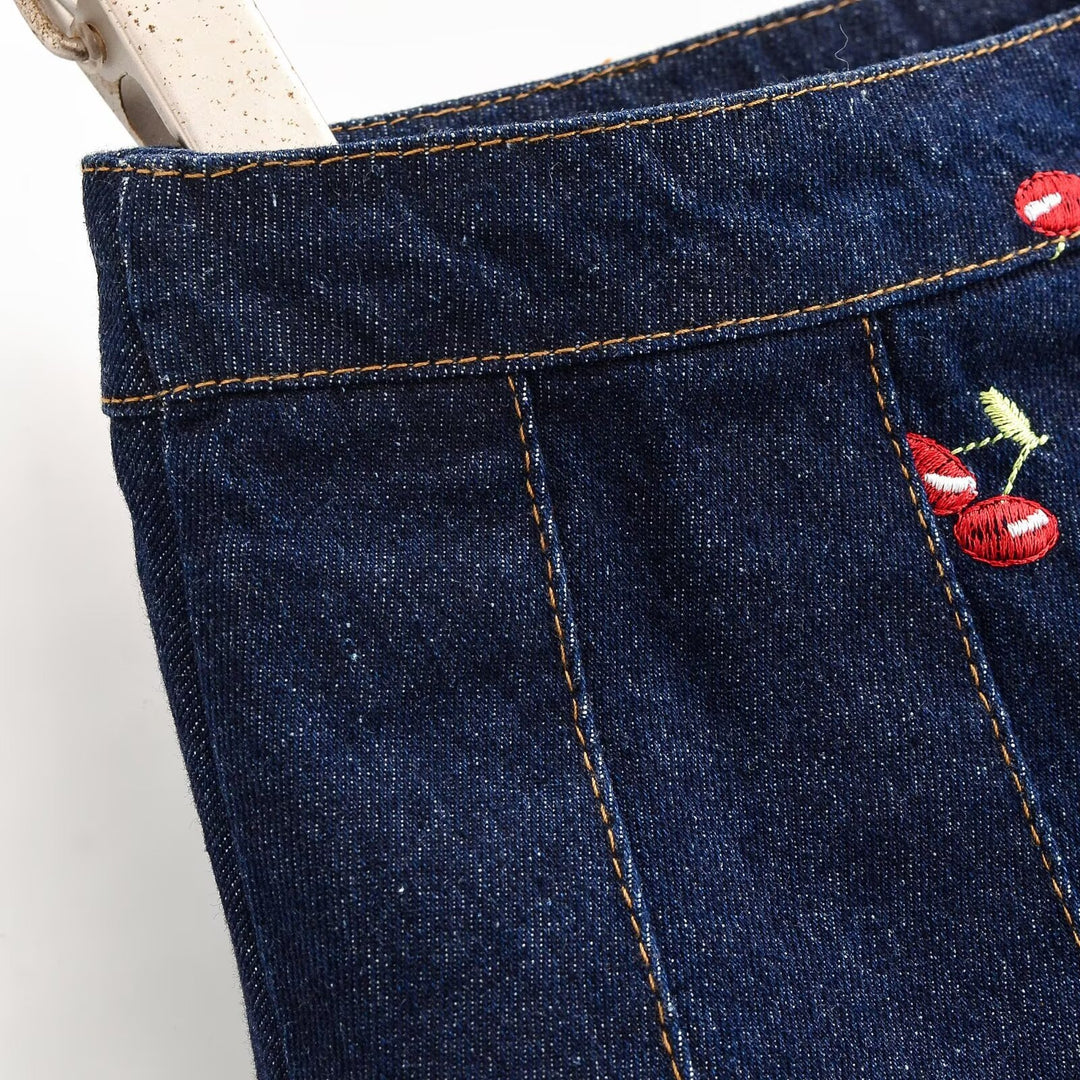Damen Jeansrock mit aufwendigen Stickereien und plissiertem Design EB