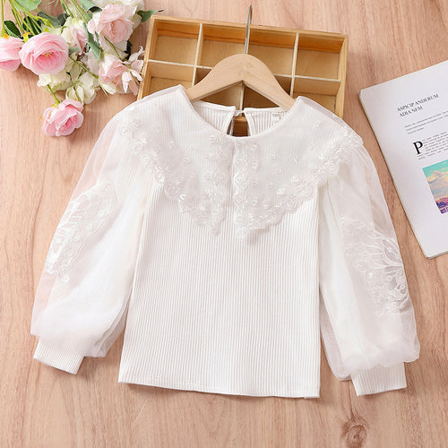Mädchen Bluse mit luftigen Tüllärmeln und zarter Blumenbestickung EB