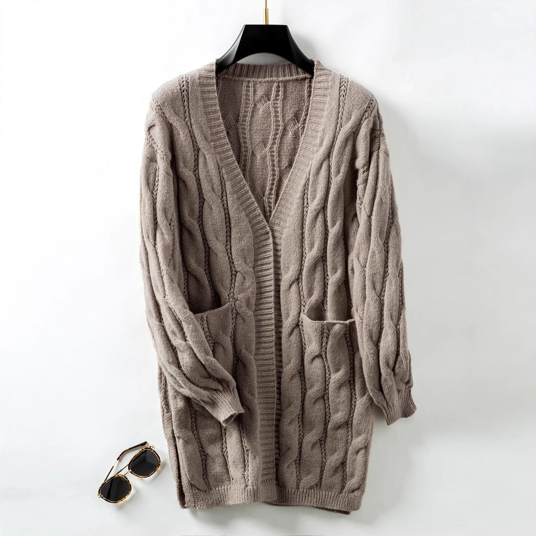 Damen Strickjacke mit V-Ausschnitt und praktischen Taschen EB