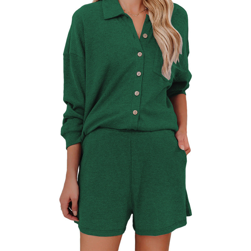 Damen Freizeitanzug mit lässiger Button-Down-Bluse und Shorts EB