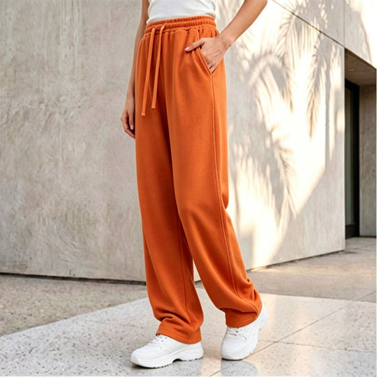 Damen nan weite Loungepalazzo-Hose mit hohem Komfortbund, Kordelzug, seitlichen Eingrifftaschen und dekorativer Seitennaht EB