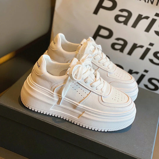 Damen Plateau Sneaker mit eleganter Profilsohle und dämpfender Innensohle EB