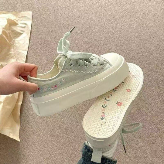 Damen Modische Plateau-Sneaker mit floralen Applikationen und atmungsaktiver Sohle EB