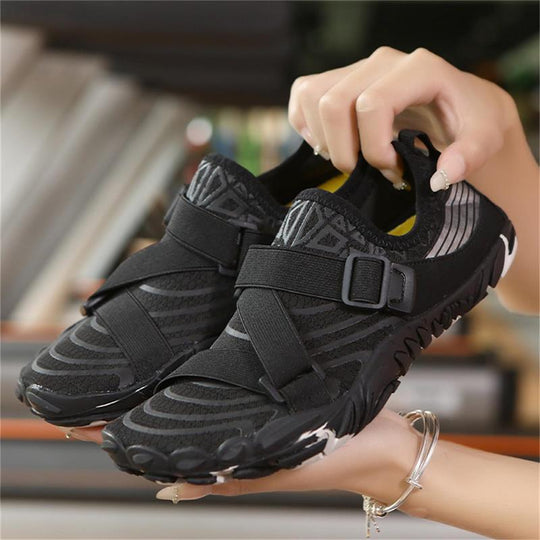 Damen Wassersportschuhe mit rutschfester Sohle und schnell trocknendem Obermaterial EB