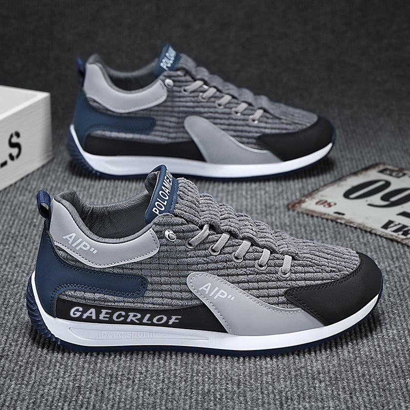 Damen Sneakers mit strukturierter Oberfläche und dämpfendem Sohlenprofil EB