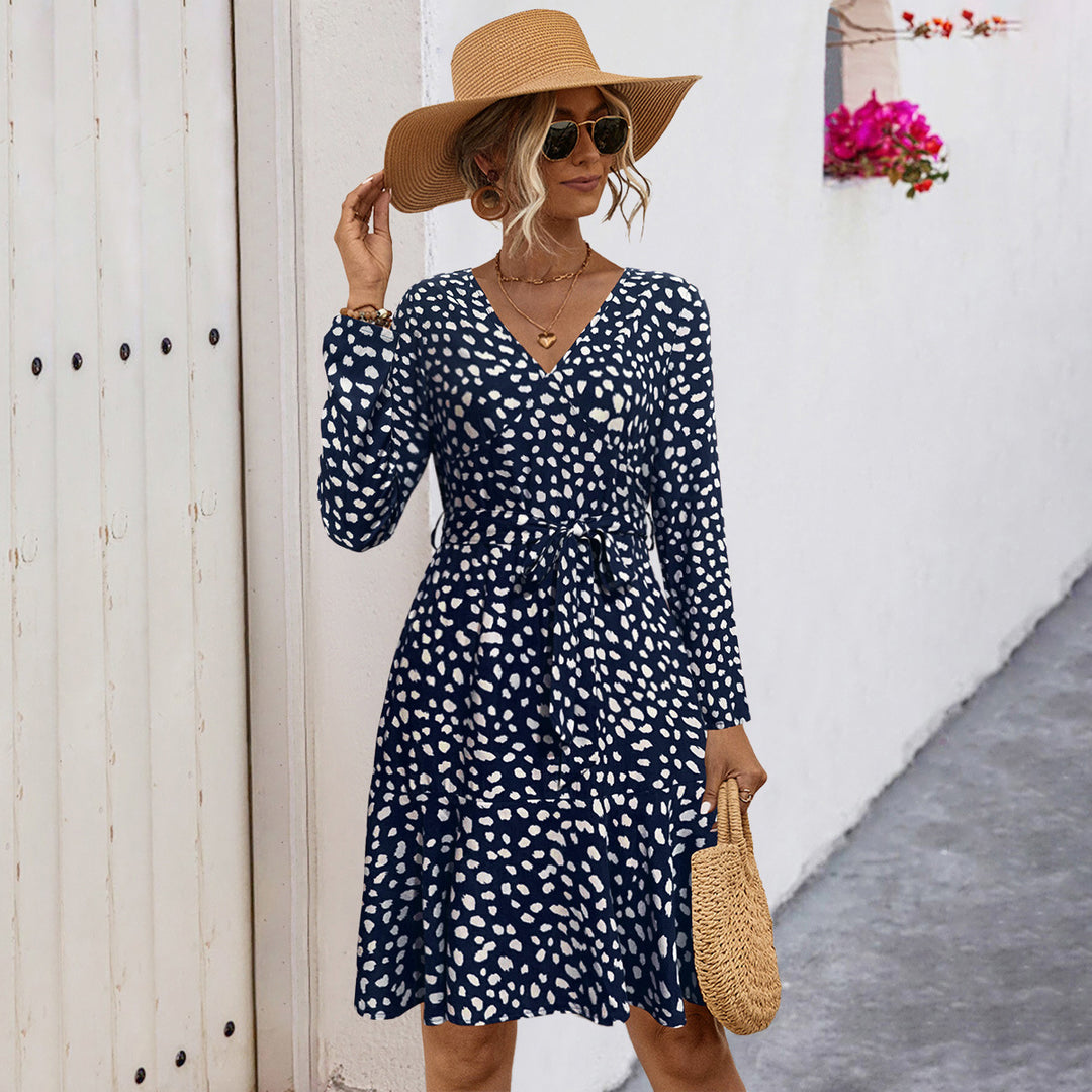 Damen V-Ausschnitt Freizeitkleid mit Taillengürtel und Rüschensaum EB
