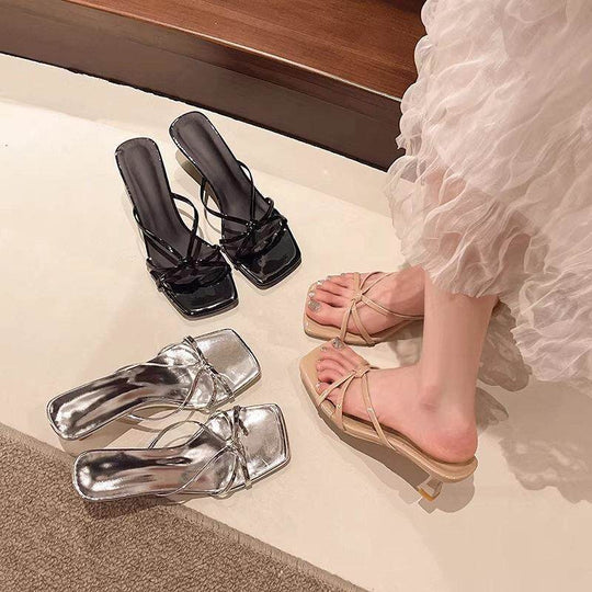 Damen elegante Sandalen mit modischen Riemen und hochhackigem Absatz EB