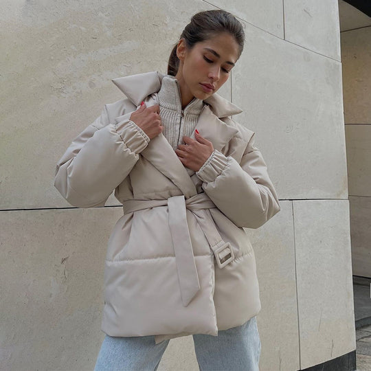 Damen Elegante und warme Wattierte Jacke mit Taillengürtel EB