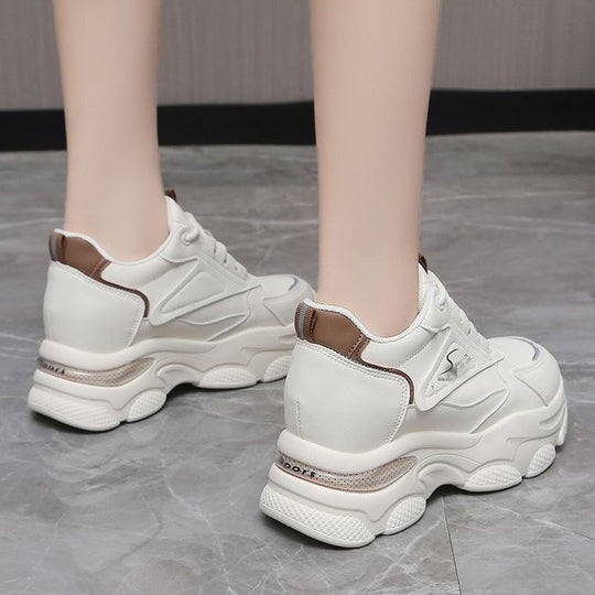 Damen Sportliche Chunky Sneakers mit atmungsaktiven Einsätzen und komfortabler Dämpfung EB